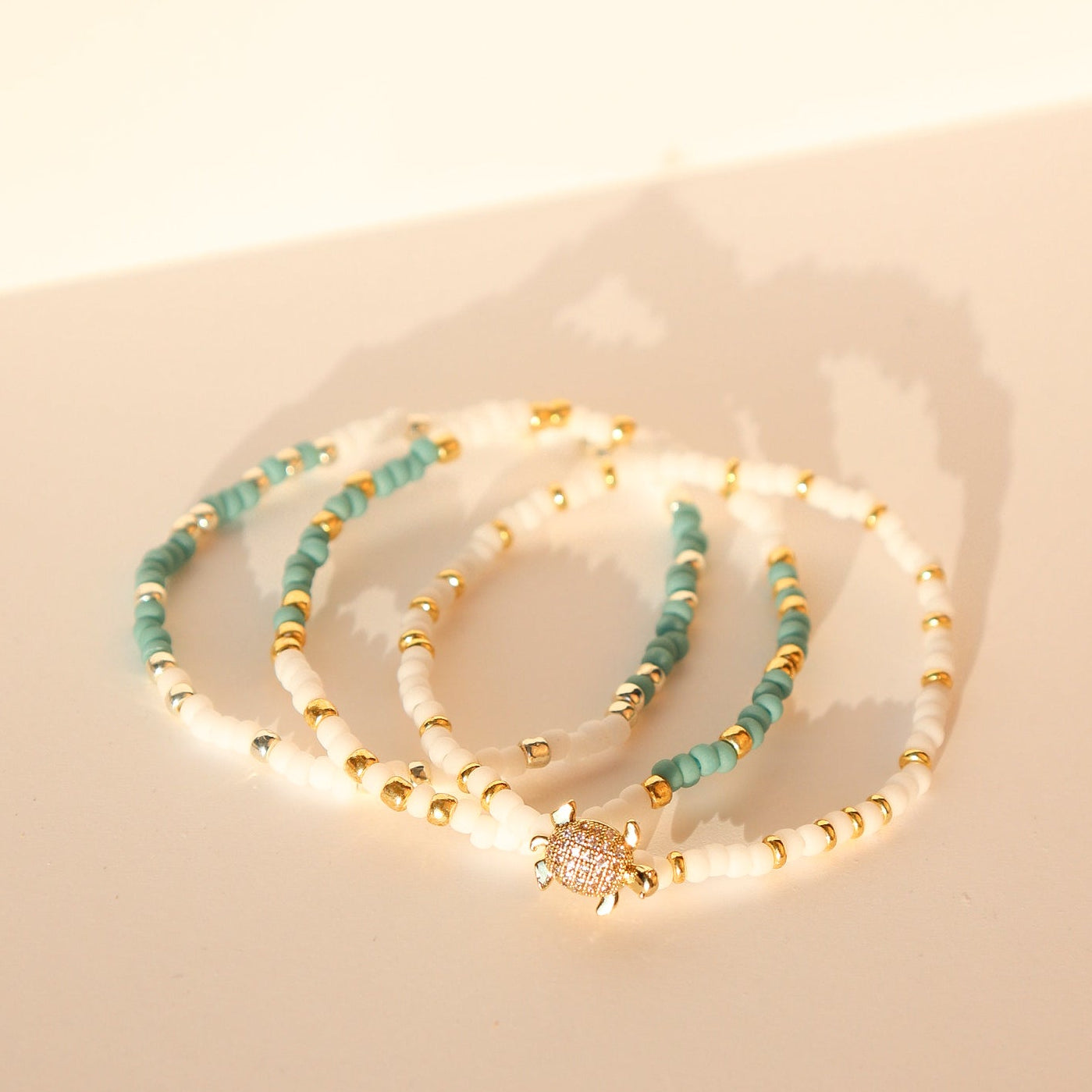 BIKINI BLING GOLD BRACELET