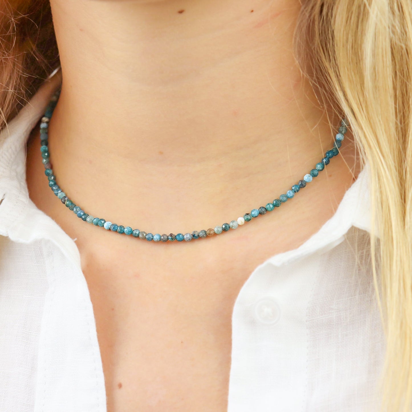 DEEP COVES NECKLACE