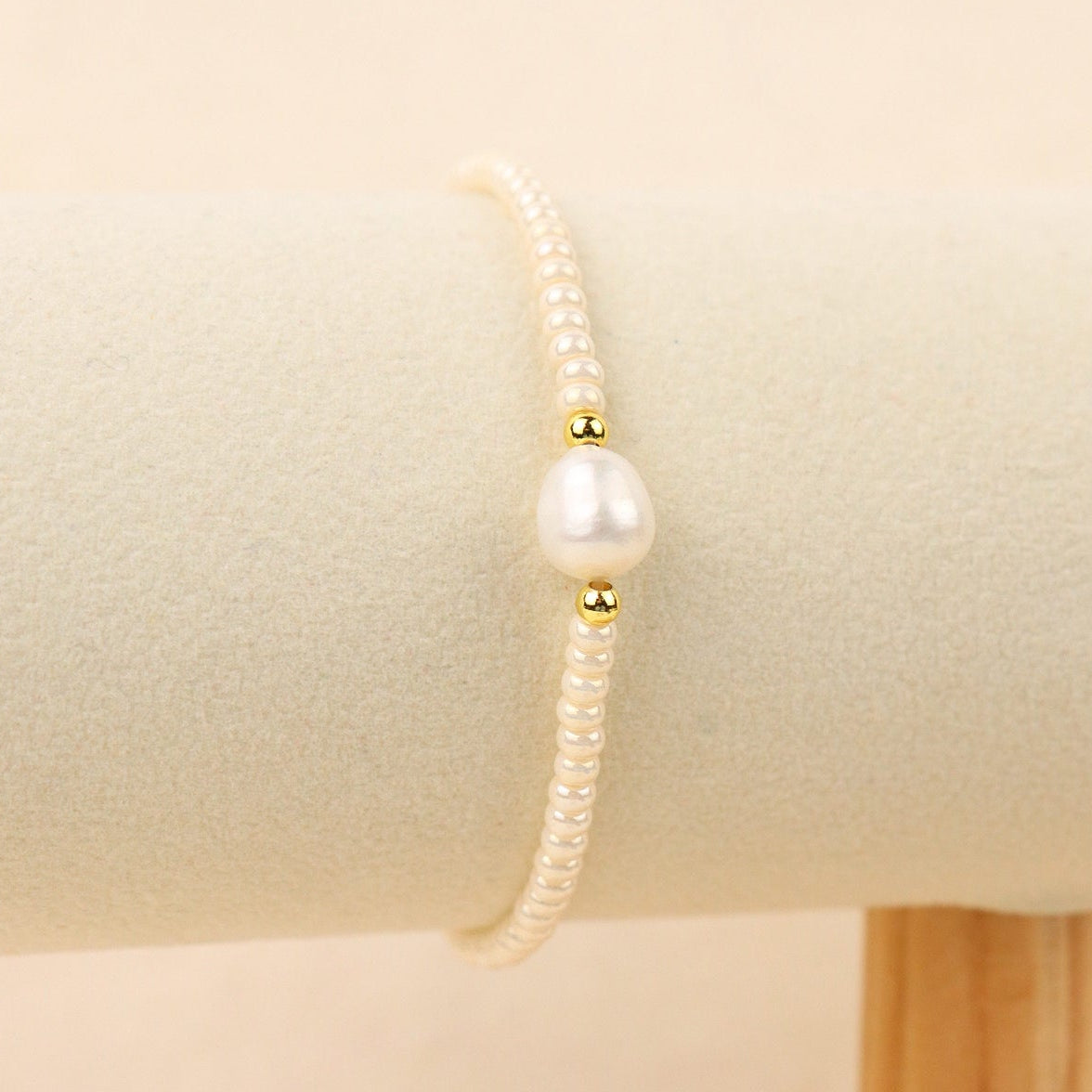 LUNA BRACELET