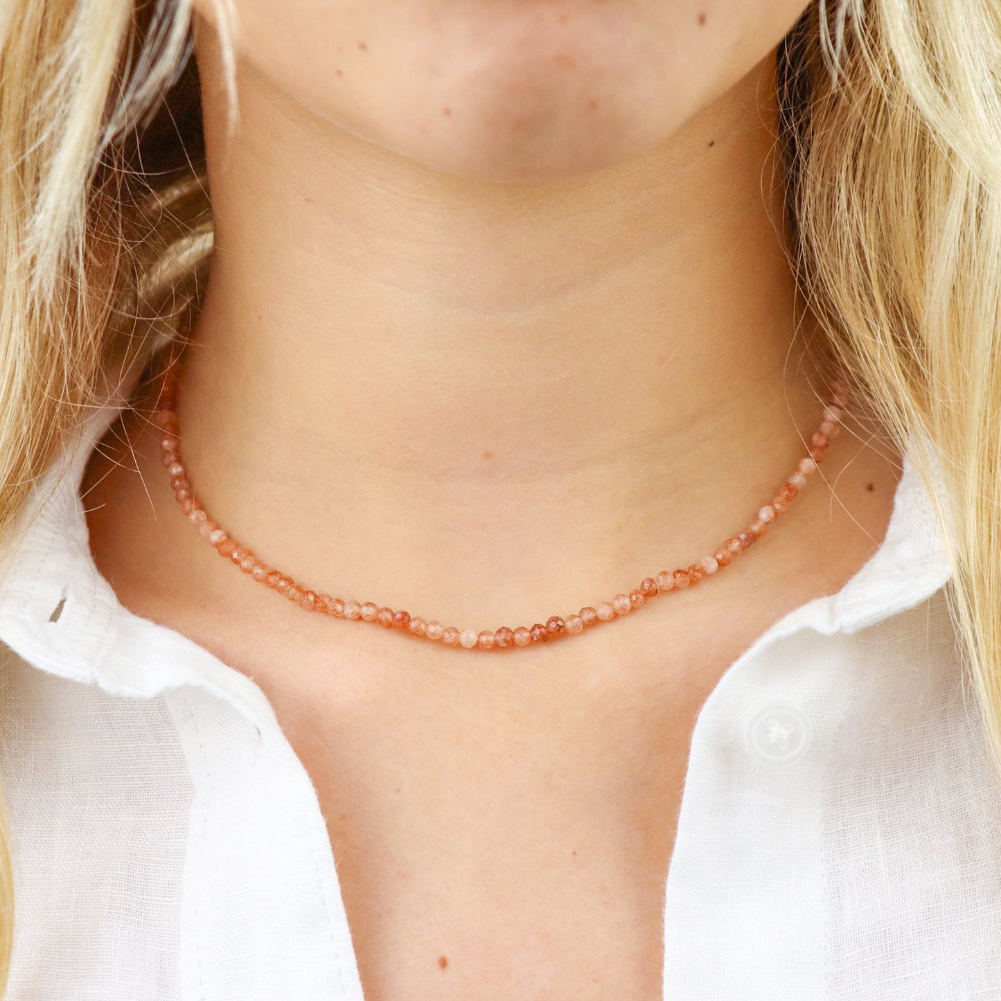WARM SAND NECKLACE